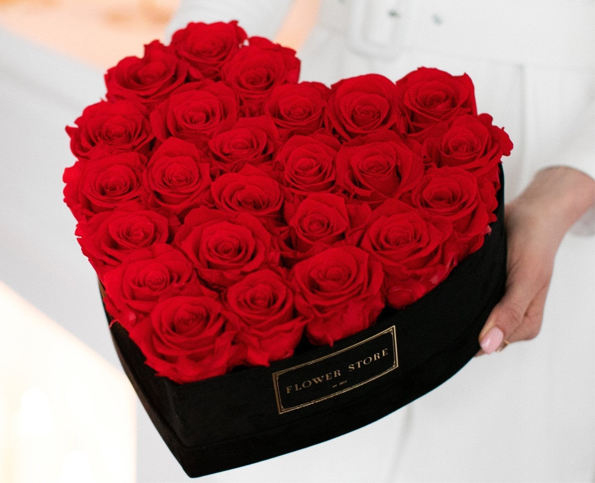 SERCE PREMIUM Z CZERWONYMI WIECZNYMI RÓŻAMI - FLOKOWANY FLOWERBOX - kwiaty Flower Store Warszawa