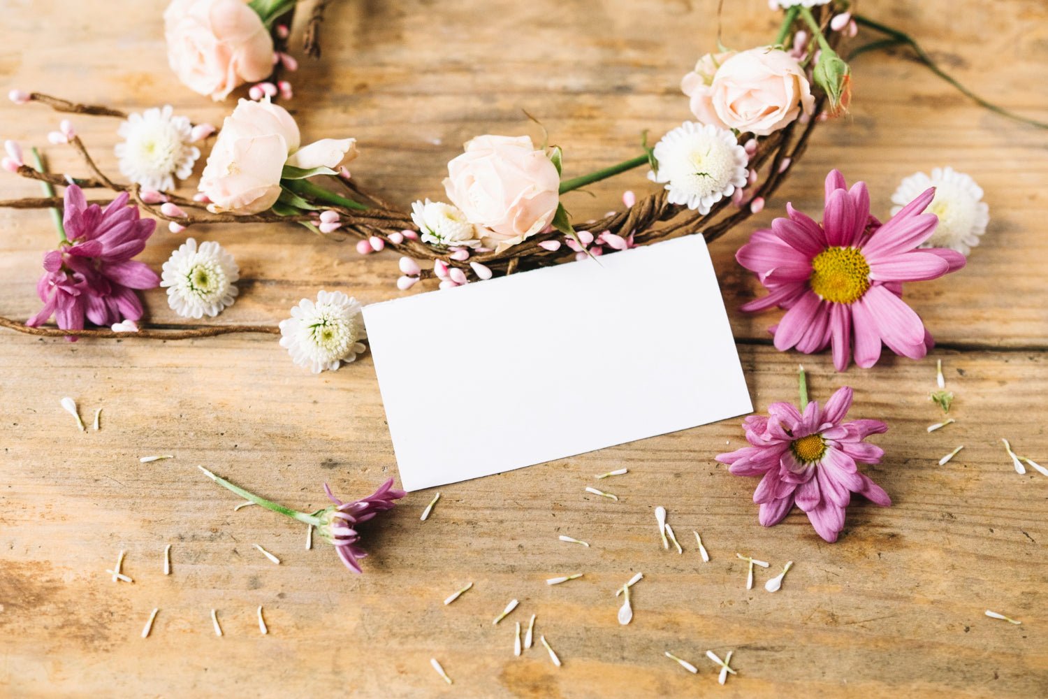 Życzenia na bilecik do kwiatów - 178 krótkich tekstów na każdą okazję! - Flower Store