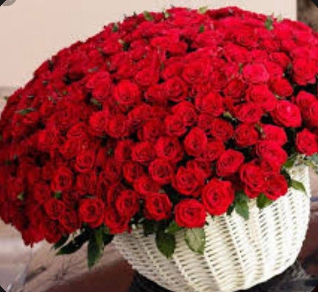 Kosze kwiatowe, kompozycje kwiatowe w koszu - Flower Store
