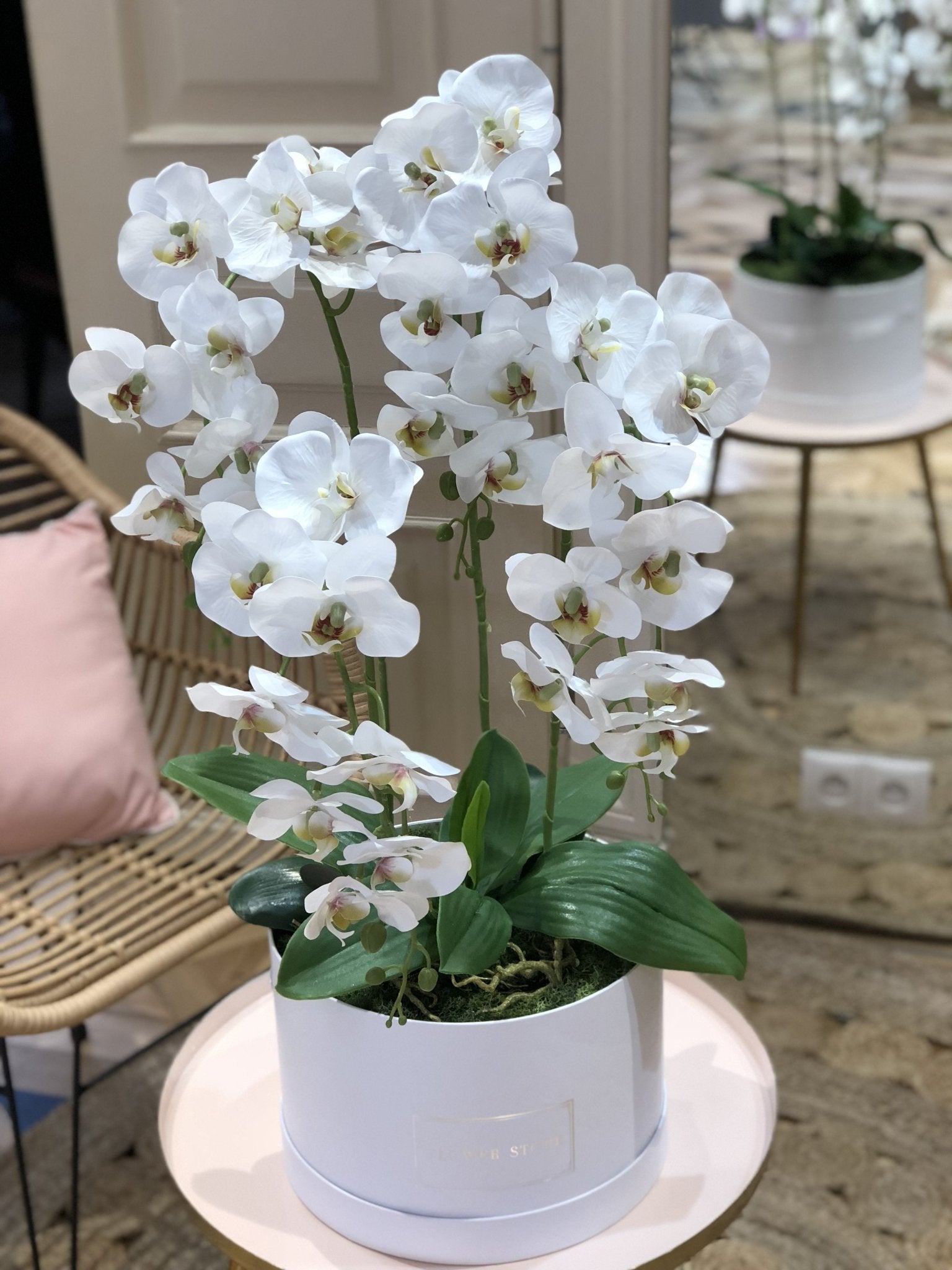 Ekskluzywny biały storczyk grande - kwiaty sztuczne - kwiaty Flower Store Warszawa